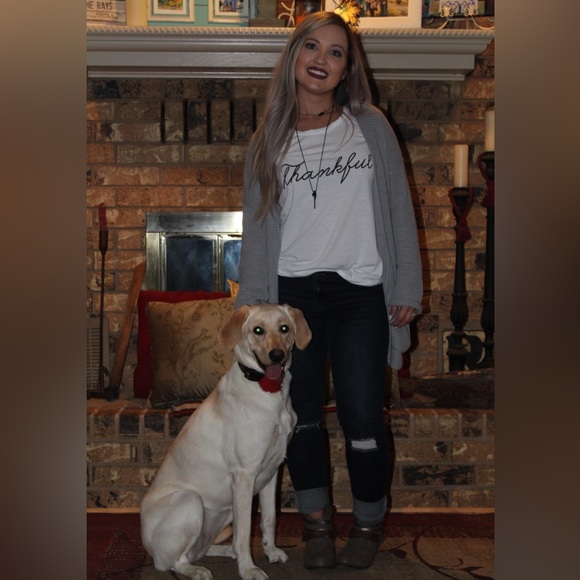 Meet your Posher, Laura! - Picture 2 of 2